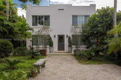 Updated Four-Unit Residential Building