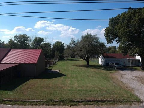 Residential Lot in Nowata, OK