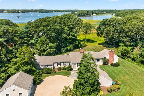 LAND - Osterville, MA