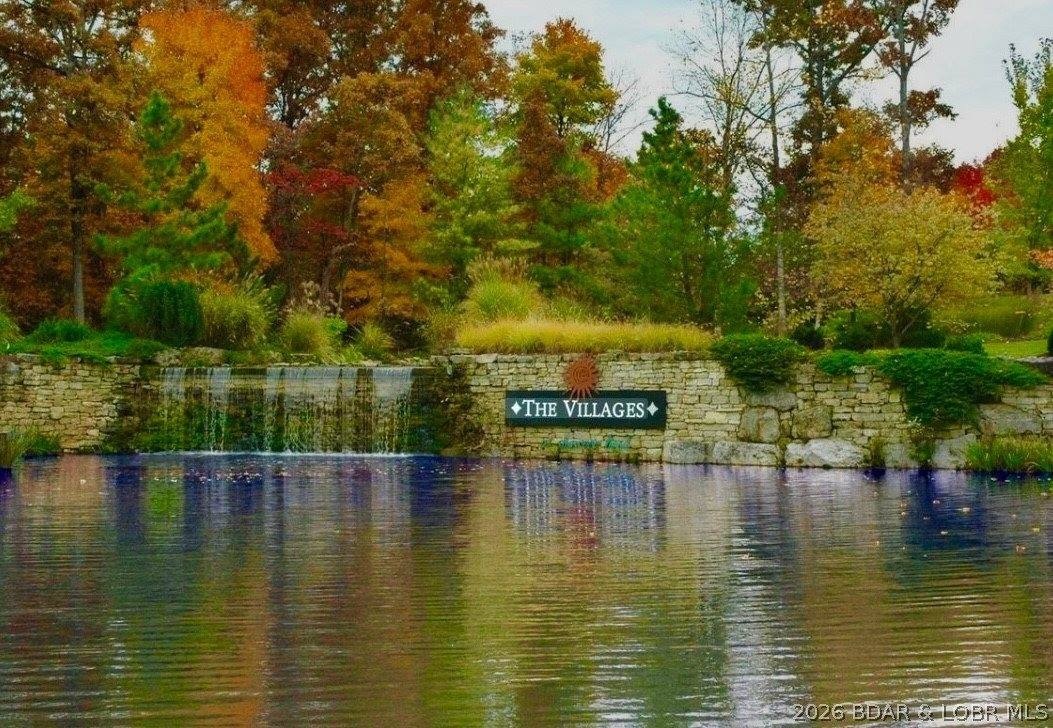 Residential Land in Upscale Neighborhood
