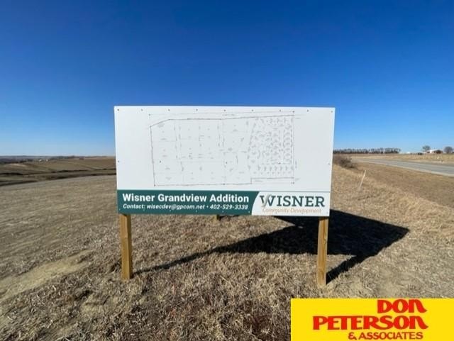 Commercial Lot in Grandview Subdivision