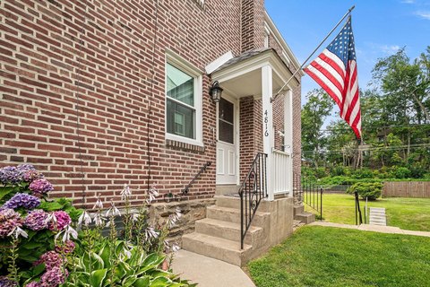 Twin Home Duplex with Finished Basement