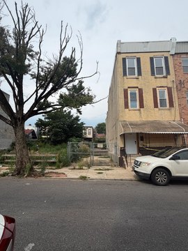 Land, PHILADELPHIA, PA