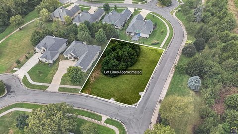 Land, Topeka, KS