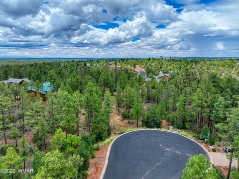 Land in Gated Show Low