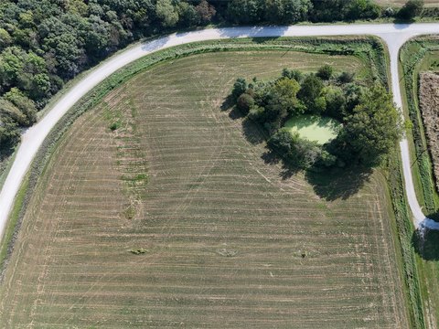 Acreage in Van Meter School