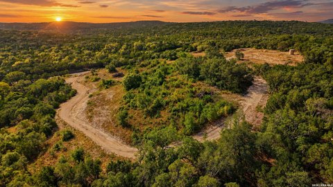 Land, Helotes, TX