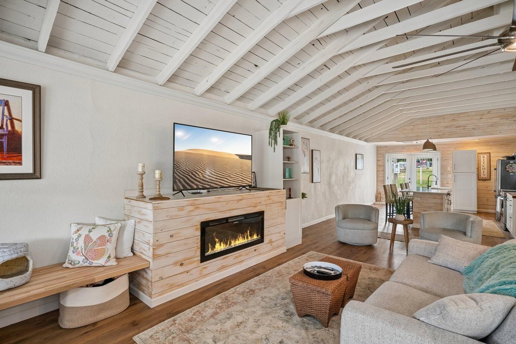 Picture 10