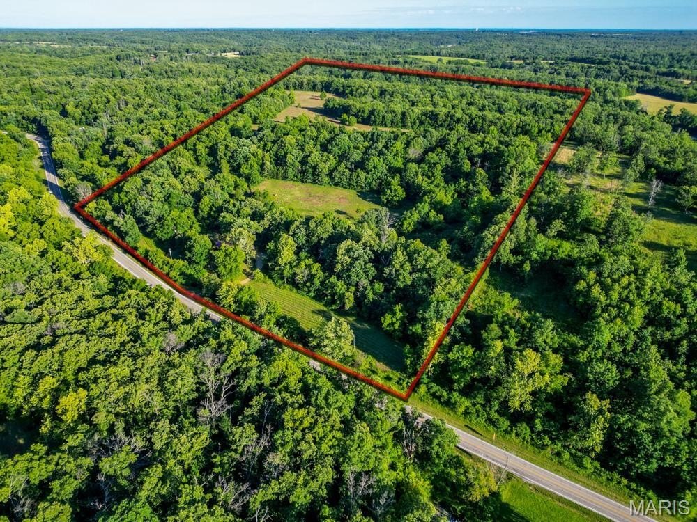 62 Acres Near Lebanon, MO