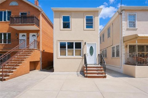 Detached Two-Family Duplex