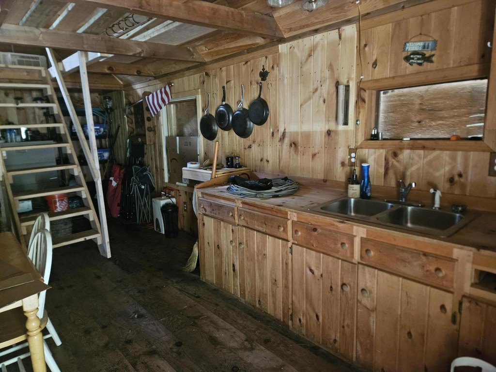 Picture 10