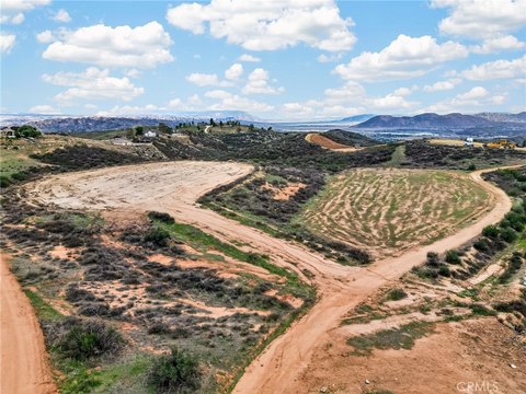 Land, Redlands, CA