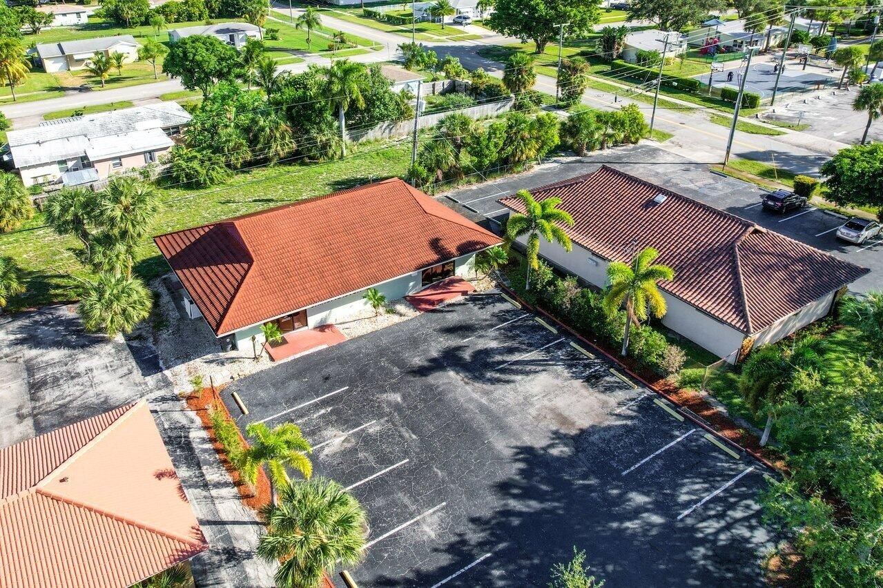 Office Space in Lake Park