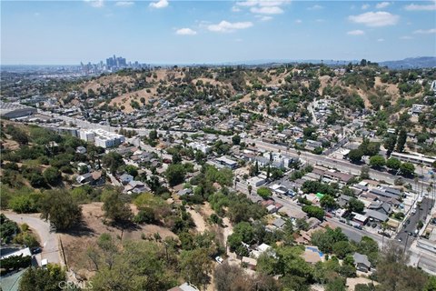 Land, Los Angeles, CA