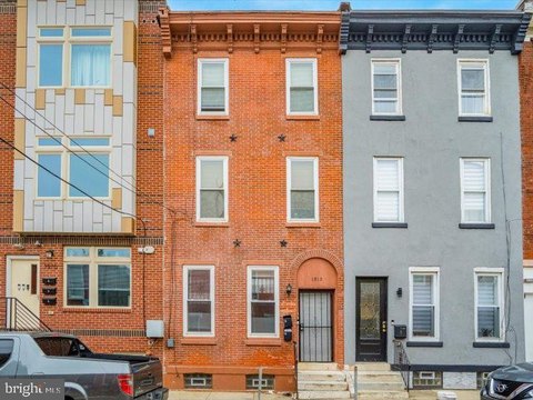 Philadelphia Multi-Unit Property For Sale