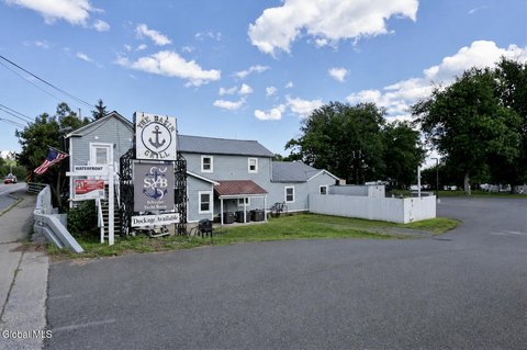 Waterfront Restaurant Opportunity in Schuylerville