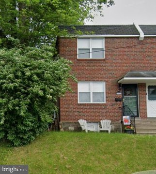 Philadelphia Duplex Near Transportation