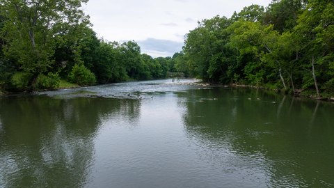 Land on Main Elkhorn Creek