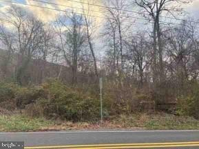 Land in Mifflintown, PA