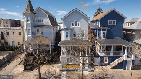 Turnkey 7-Unit Apartment Building