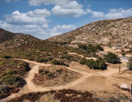 Land, Campo, CA