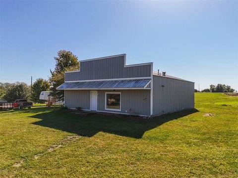 Land, Indianola, IA
