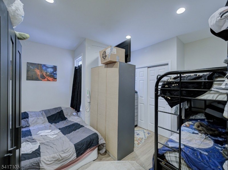 Picture 10