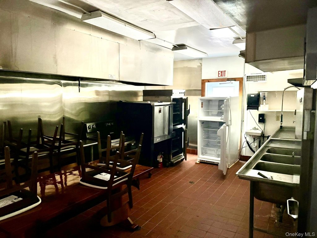 Picture 30