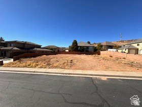 Land, St. George, UT