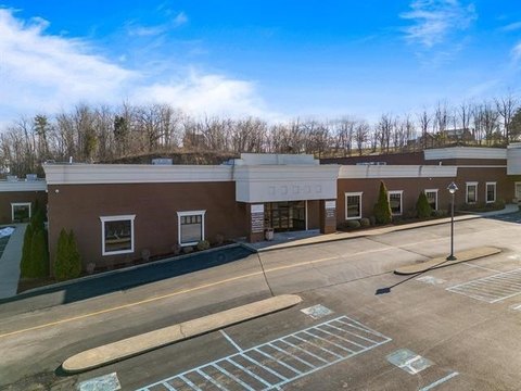 East Hills Professional Office Suite