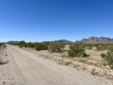 40 Acres in Tonopah, Arizona