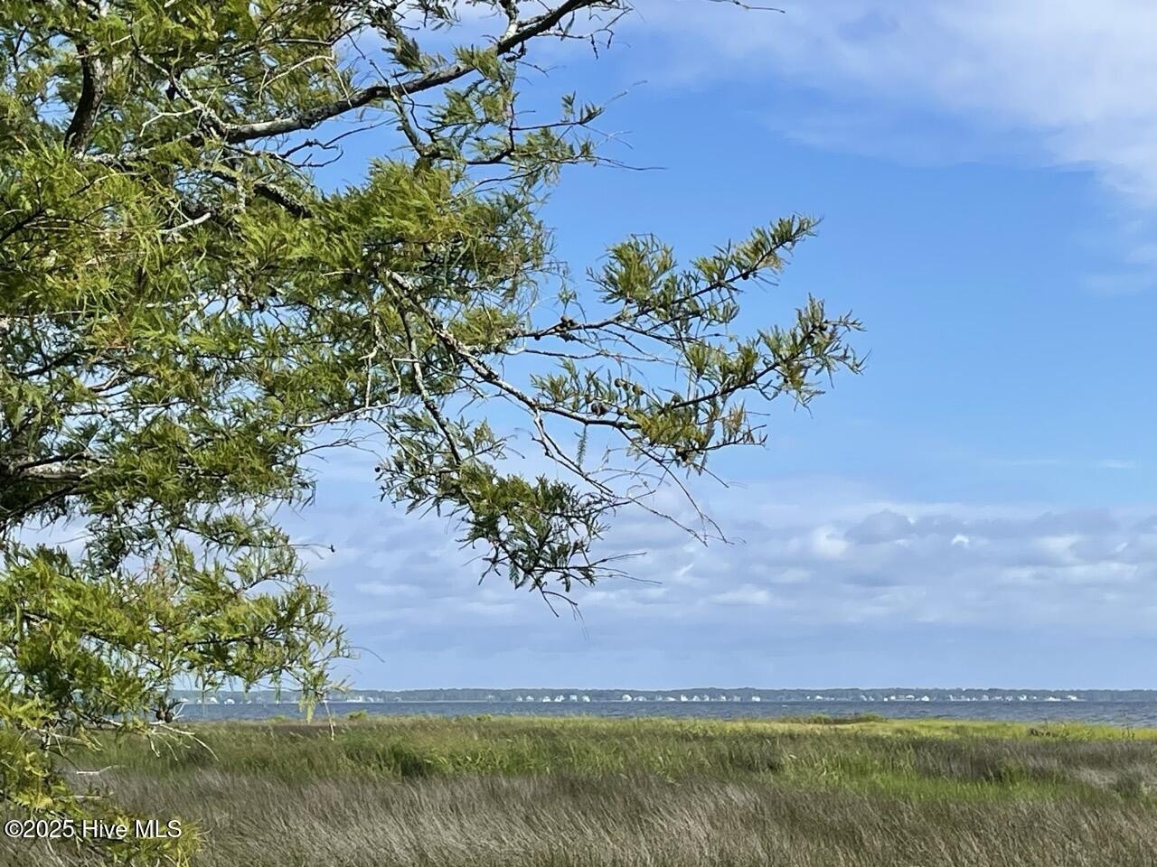 Waterfront Homesite in Merrimon Bay