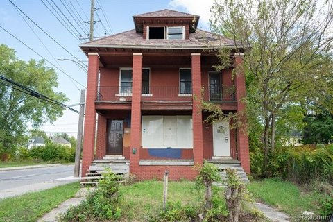Detroit Duplex Ready for Renovation
