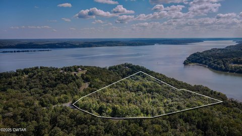 Land Near Tennessee River