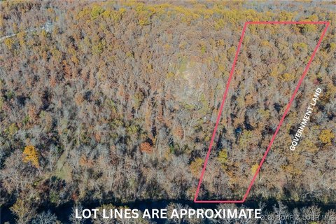 Private Acres Along Niangua River