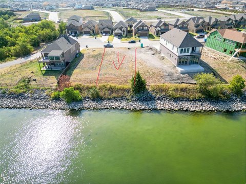 Lakefront Residential Building Lot