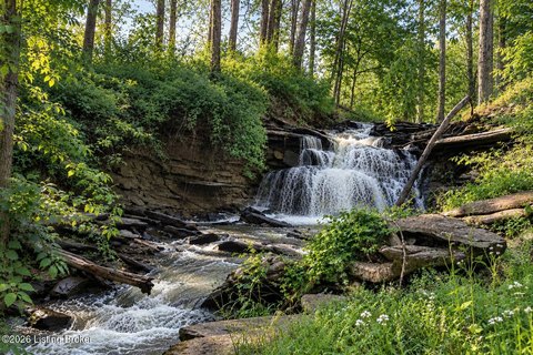 Land, Shelbyville, KY