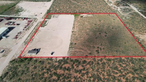 Industrial Land in Commercial Park