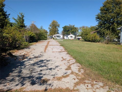 Land, Kirkwood, MO