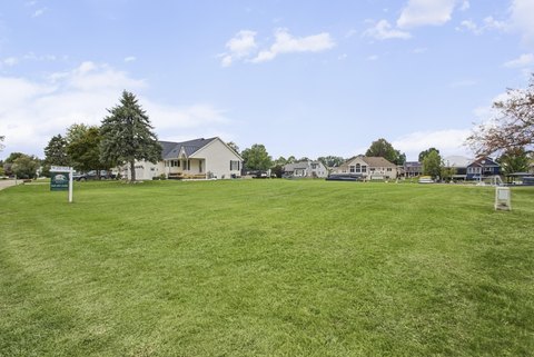 Land, Wayland, MI