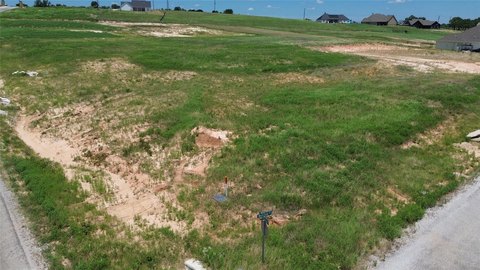 Residential Land in Springtown, TX