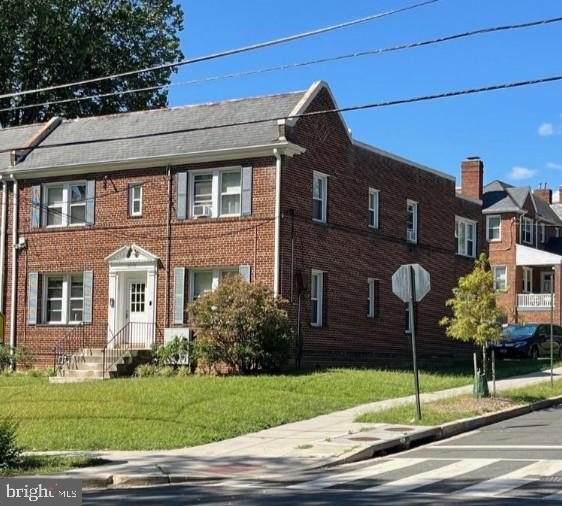 Four-Unit Multifamily Building in Washington