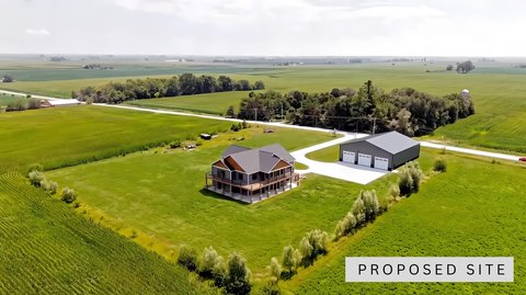 LAND - Nevada, IA