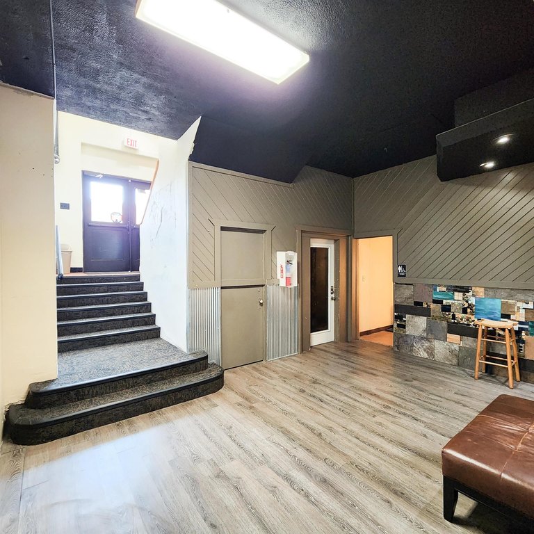 Picture 4
