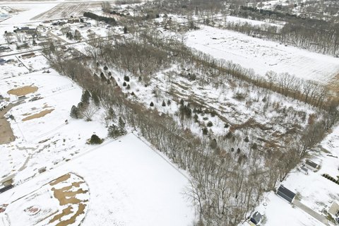 Residential Land in Baugo Township