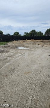 LAND - Cape Coral, FL