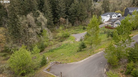 LAND - Eugene, OR