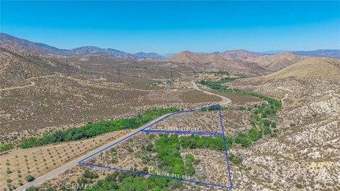Land Adjacent to National Forest