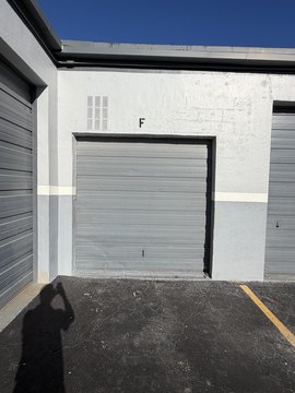 Self-Storage Bay with 24/7 Security
