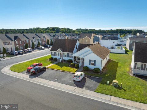 Fruitland Duplex: Investment Opportunity